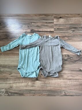 Kyte Baby bundle long sleeve bodysuits